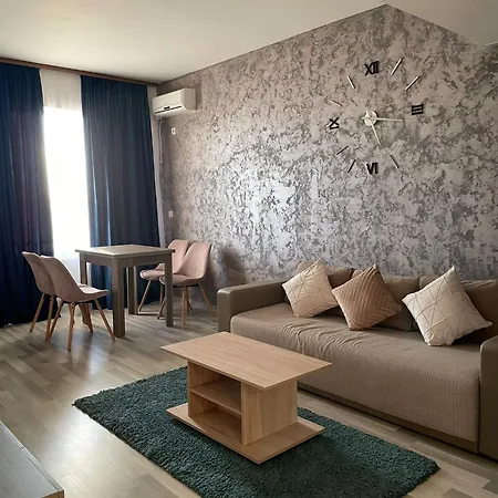 Apartment Apartament Bulevard - Summerland